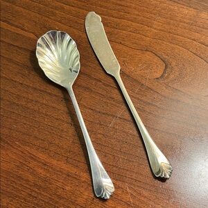 Vintage Classic Silver Shell Design Serving Set